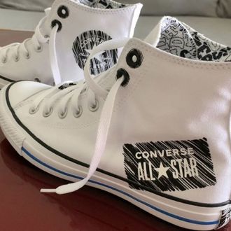 Кеды Converse Chuck Taylor All Star белые высокие с надписями мужские