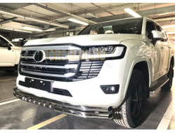Защита переднего бампера тройная с защитой «акула» d76/60/42 для Toyota Land Cruiser 300 (Юбилейная) 2021-