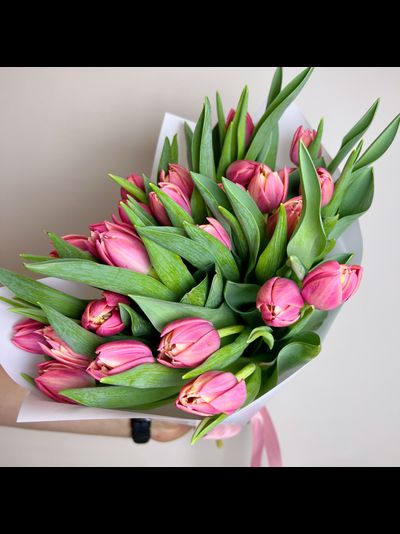 Букет пионовидных тюльпанов 25 шт Columbus