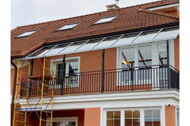 Стеклянный навес, Супонево