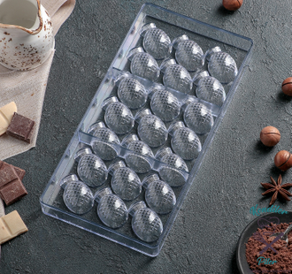 Форма для шоколада и конфет 28×14 см «Ананас», 21 ячейка
