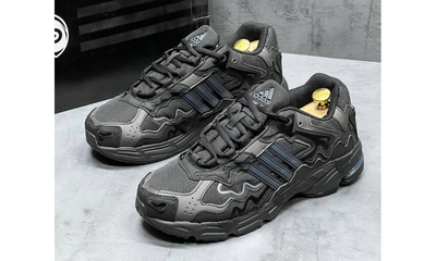 Adidas x Bad Bunny Response CL Termo Triple Black