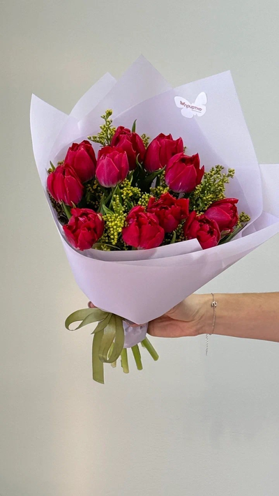 Букет цветов на 8 марта № 739