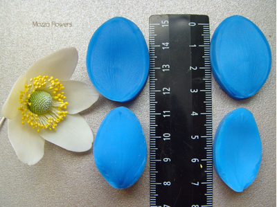 "Лепестки садового анемона" набор силиконовых молдов (вайнеров)