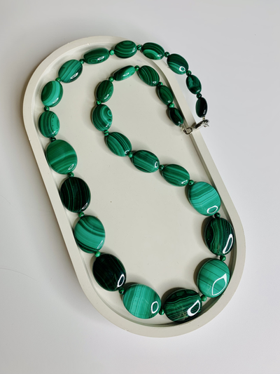 Бусы малахит крупные, разные размеры