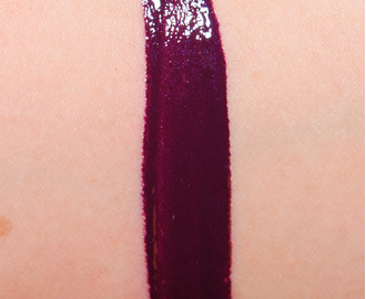 Масляный блеск с интенсивным цветом NYX Intense Butter Gloss 10 Black Cherry Tart