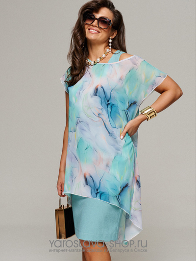 Женское льняное платье бирюзового цвета с шифоновой накидкой