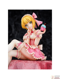 Фигурка 1/8 Фредерика Миямото (Miyamoto Frederica Little Devil Maid Ver.)