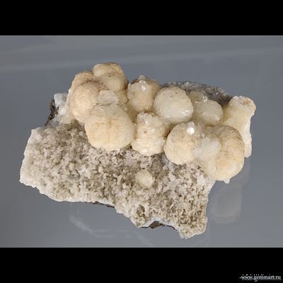 Апофиллит, стильбит. Индия. 65*50*25мм