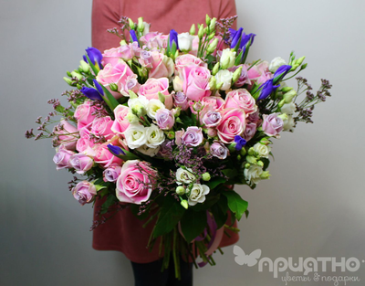 Букет цветов на 8 марта № 724