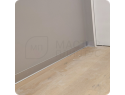 Плинтус алюминиевый ПЛ-100 3000х100х10 мм. Серебро матовое в интерьере 8