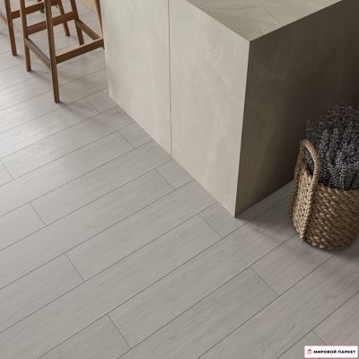 Ламинат Eversense Classic Дуб Виктория белый EL1049 34 класс толщина 8 мм с фаской 1.9948 м2