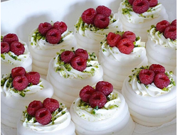 Десерт Павлова