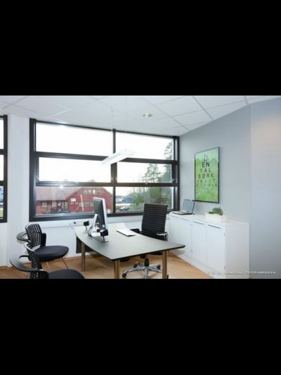 Светильник бестеневой Primo U для клиники, 4 лампы по 54 Вт, 2 лампы по 24 Вт