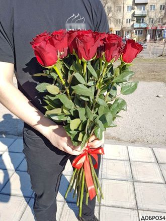 Букет из 15 высоких красных роз Амор фото1