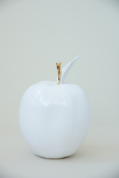 Яблоко (фарфор)