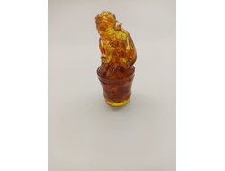 Баба яга в ступе маленькая.