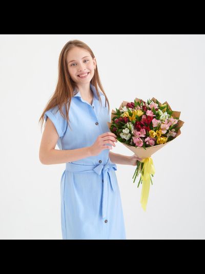 15 альстромерий