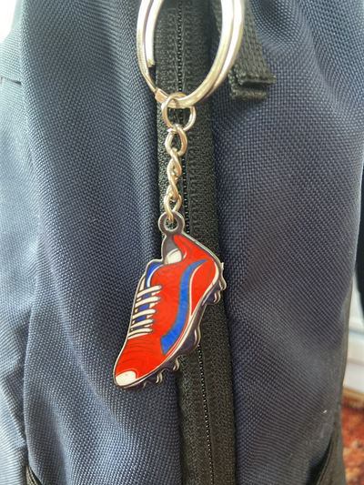 БРЕЛОК Бутса (МЕТАЛЛИЧЕСКИЙ ПЛОСКИЙ ДВУСТОРОННИЙ)