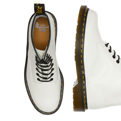 Ботинки Dr. Martens SMOOTH LEATHER LACE UP boots белые женские