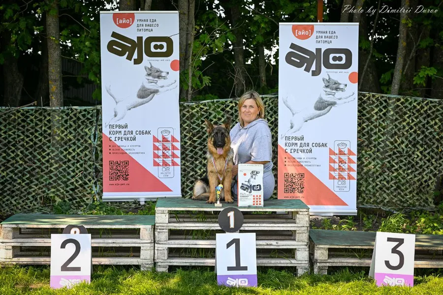 моно г. Воронеж 2023 г. эксперт А. Никитин
1 место класс щенков, Лучшая собака до года!!! 