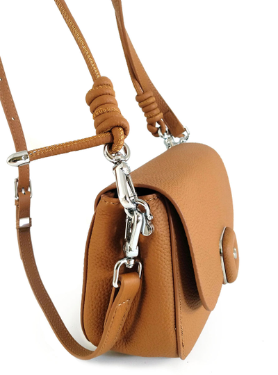 (АРТИКУЛ: 9752/1/91) СУМКА ЖЕНСКАЯ МАЛЕНЬКАЯ, НАТУРАЛЬНАЯ КОЖА, СВЕТЛО-КОРИЧНЕВАЯ "КЭМЕЛ", ДВА ОТДЕЛЕНИЯ,  ДВА РЕМНЯ ЧЕРЕЗ ПЛЕЧО