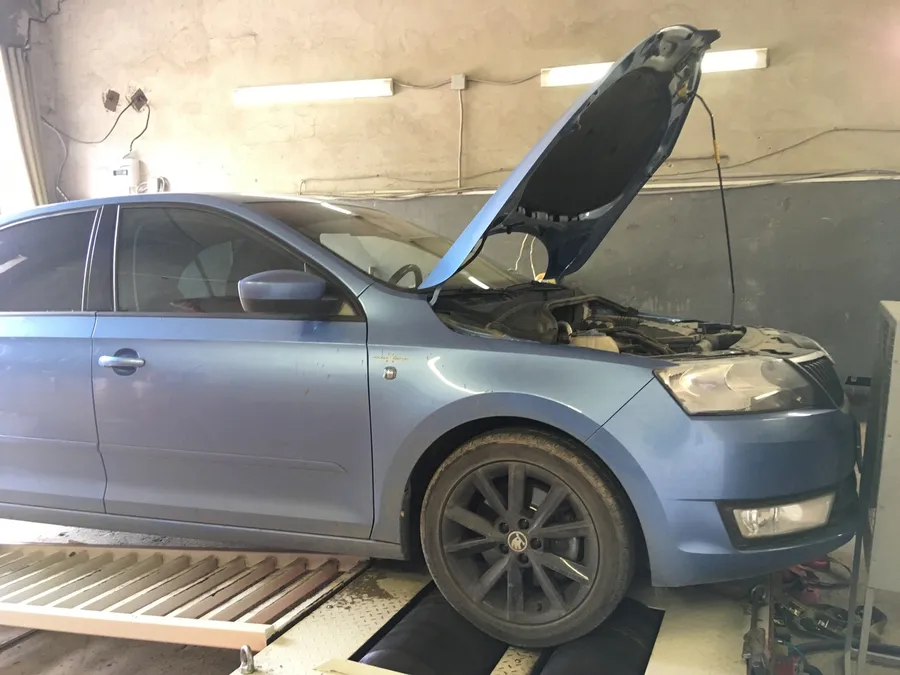 Shkoda Rapid 1.4TSI 125Hp DSG 2016
Приехала "на стоке". Катализатор был удален.
Сделали тюнинг  евро 2 