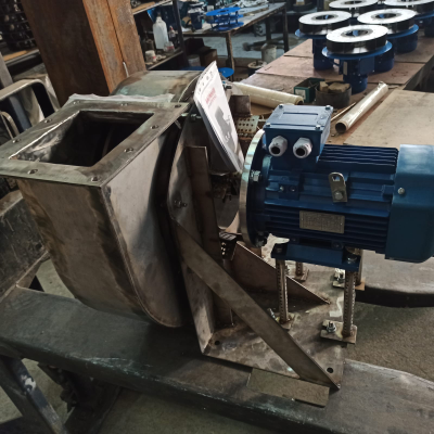 Дымосос жаростойкий ДС-3,8Ж 4,0 кВт 3000 об/мин правого исполнения