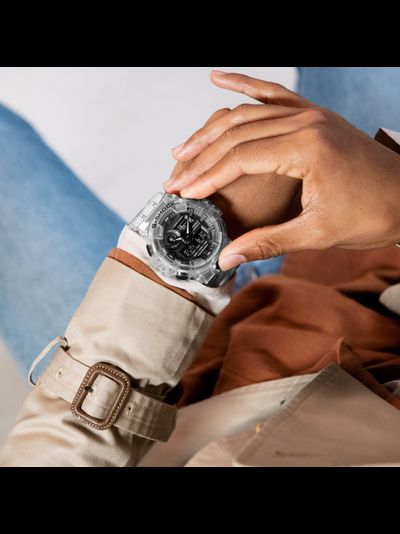 Часы Casio G-Shock GA-700SKE-7AER