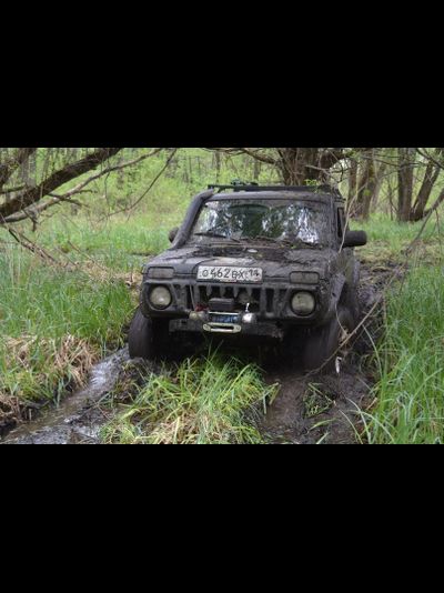 Подрамник (площадка) передней лебёдки ZST-ФХ1 Фишхантер