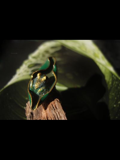 "После дождя", необычное кольцо с тропической лягушкой