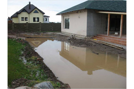 Дренаж участка весной