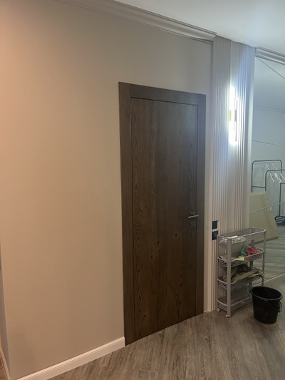 ВЫСОТА 2300 мм/ ОКА Беларусь. МАССИВ ДУБА/ BOTEGA LEGNO, модель LEGNO 1/ тонировка ГАЛИФАКС ТАБАК/ ПОЛОТНО ГЛУХОЕ