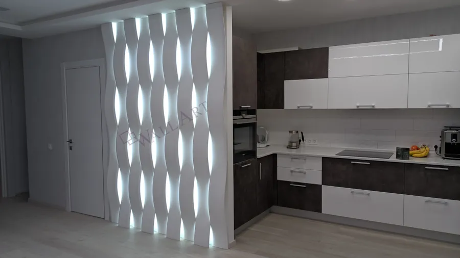Смонтированная световая 3d панель "LightWave". г.Москва. Монтаж наш. Использована подсветка с холодным светом (6500к). Раскладка панелей стандартная - "Checkmate".