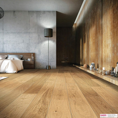 Декор паркетной доски Haro Дуб Маркант Браш 4V 1-пол., масло 528682 в интерьере гостиной