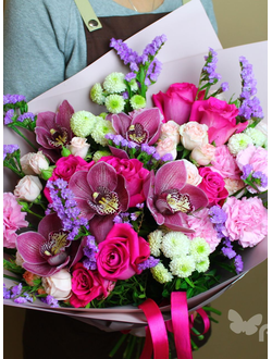 Букет цветов на 8 марта № 733