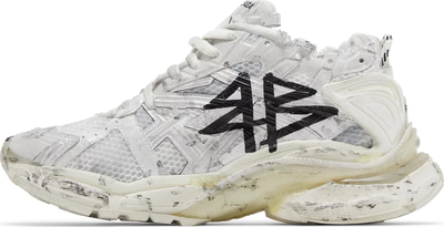 Balenciaga Runner Sneaker Graffiti White Black