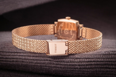 Швейцарские часы Tissot T058.109.33.456.00