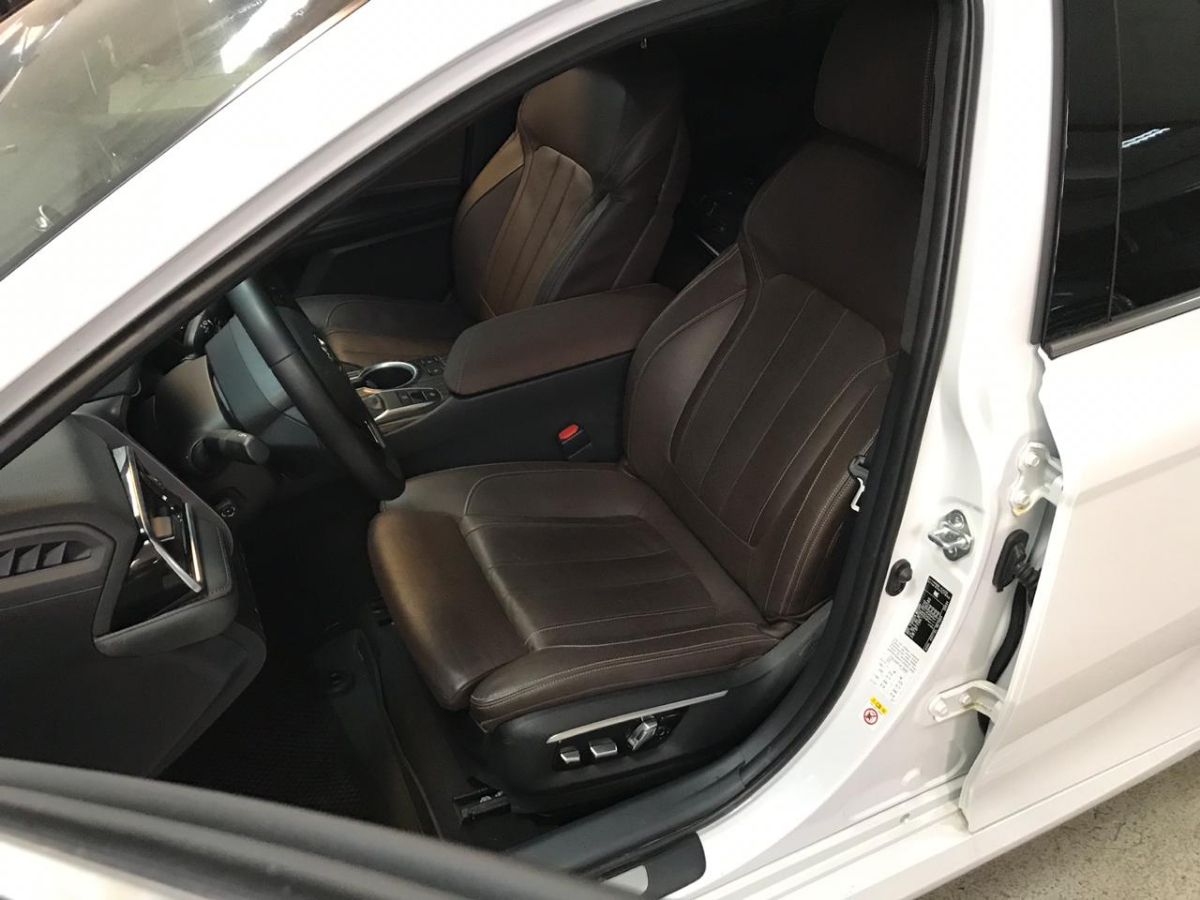 Сиденье BMW g12