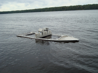 Алюминиевая лодка Wellboat-46 румпельное управление