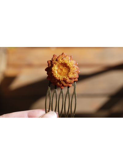 Гребень для волос "Цветок для медовой феи"