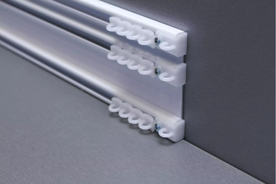 Карниз для штор трёхрядный 085