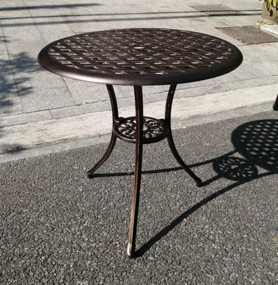 Стол кофейный из литого алюминия Harbin 60