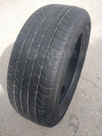 № 1043/12. Шина 215/55R17 Yokohama dB