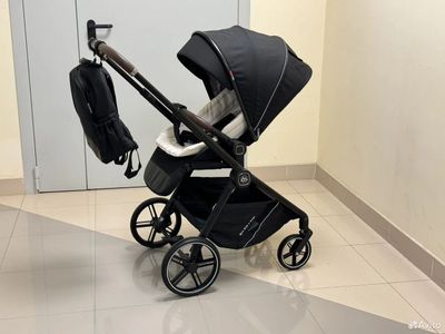 Детская коляска Luxmom A2 (реверсивный блок) Черный