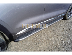 Пороги алюминиевые с пластиковой накладкой (карбон серые) 1820 мм ТСС для Geely Monjaro 2023-