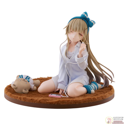 Фигурка 1/7 Махиру Сина (Mahiru Shiina Relax ver.)