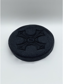 Сменный верх для кубанки. Серый вышитый крест - черная нить