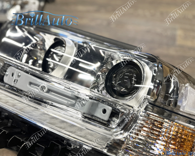 Фары Toyota Land Cruiser 200 светлые классические (GBT)