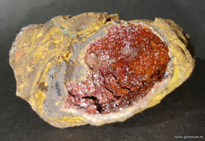 Сидерит в лимоните, жеода. 28*78*35 мм